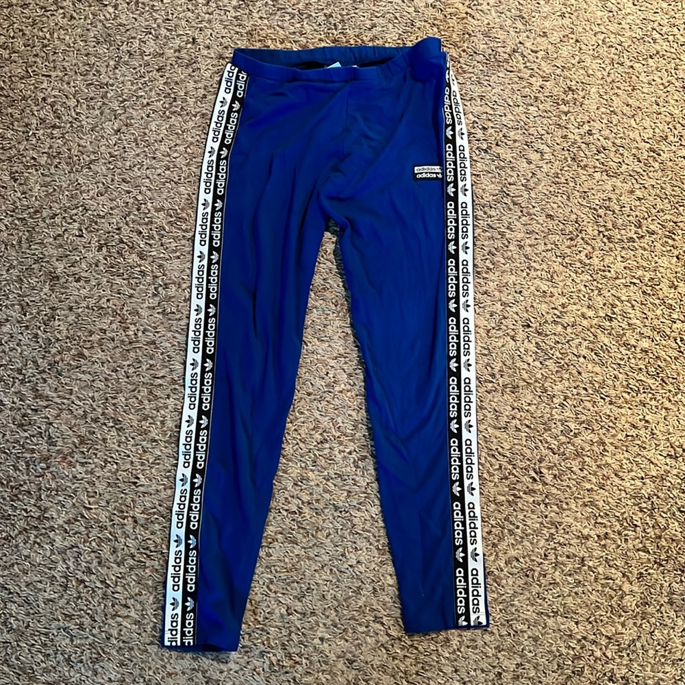 Women’s Adidas leggings